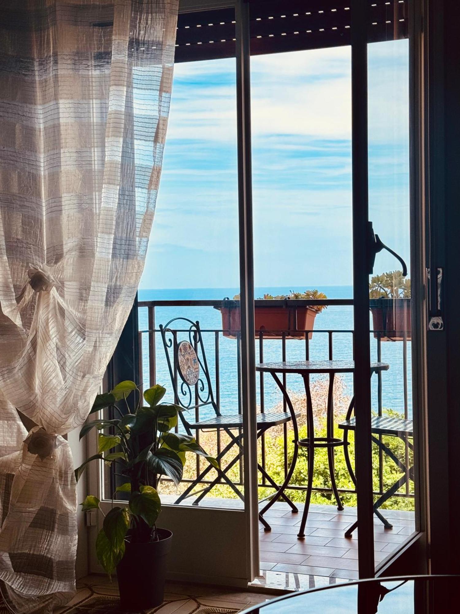 B&B Aria di Mare Finale Exterior foto